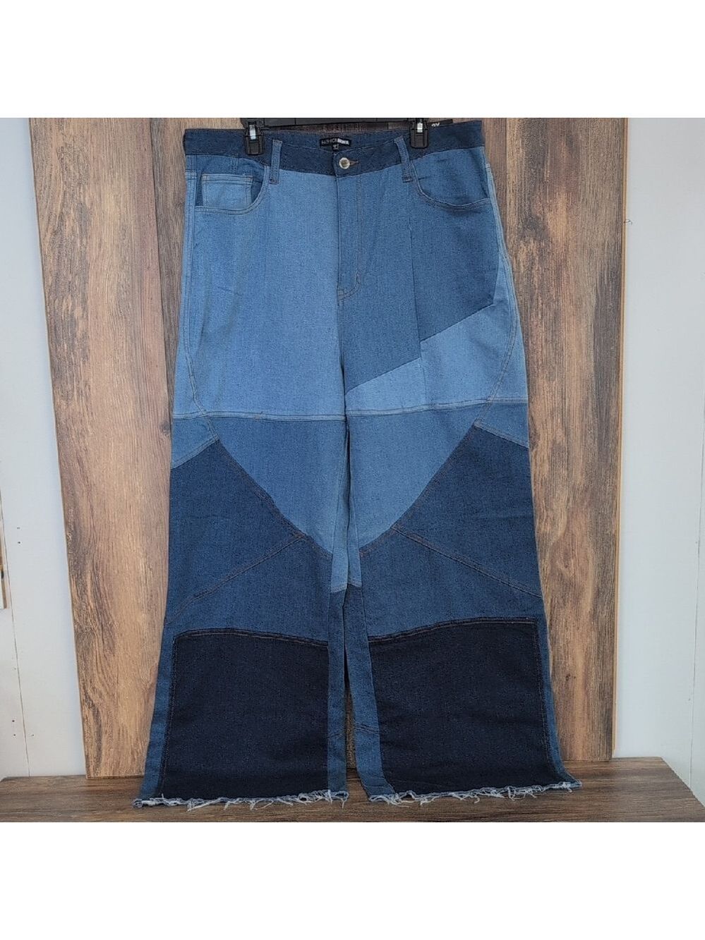 NWT Fashion Nova Blue Patchwork Wide Leg Flare Jeans  2X          -c174